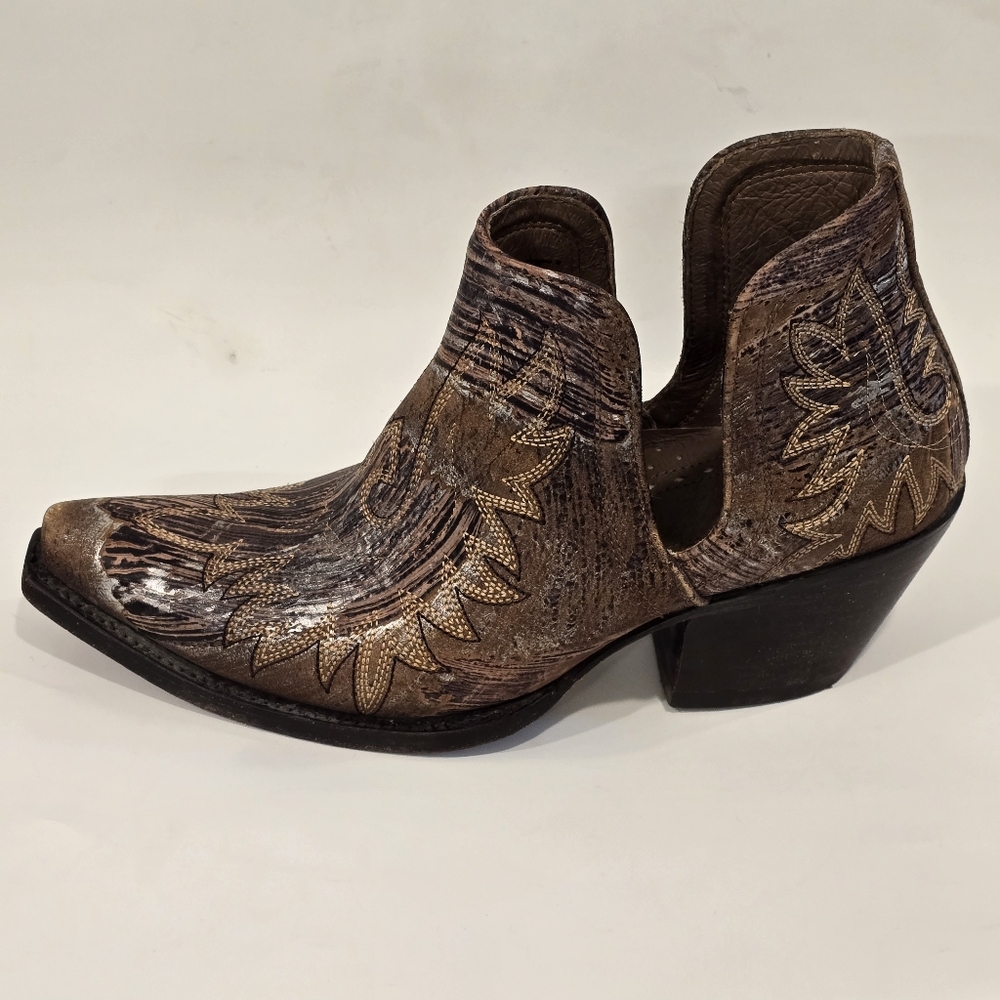 Ariat Brown Ankle Boots with Sunburst Design